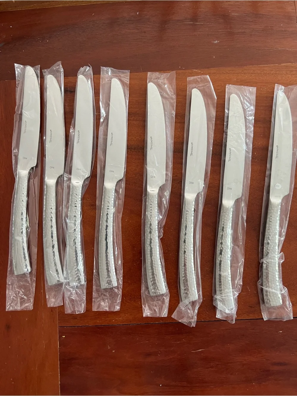 Tomodachi Stainless Steel Dinner Knives - Set of 8